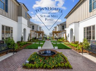 805 Broyles Ln #402, Youngsville, LA 70592