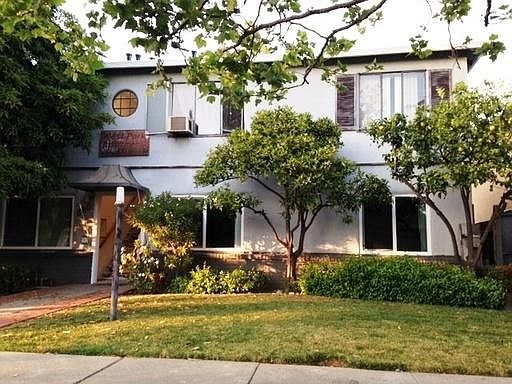 1st image of 880 Park Dr APT 5