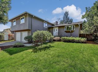 21571 123rd Ave SE, Kent, WA 98031