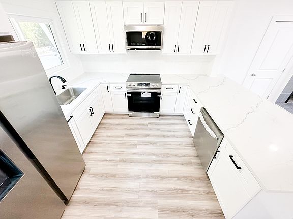 5th image of 6564 Lockford Ave
