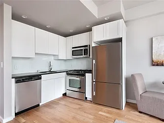 Sold by Avenue Sotheby's International Realty