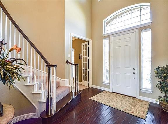 4th image of 12313 Yellow Wood Dr
