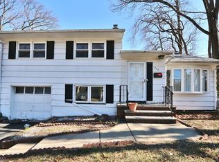 543 Dietz St, Roselle, NJ 07203