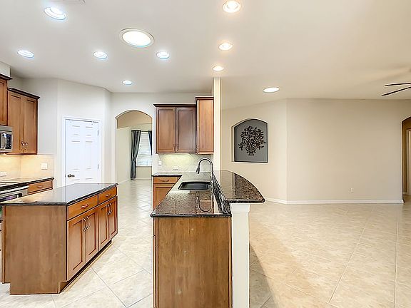 5th image of 14361 Rockledge Grove Ct