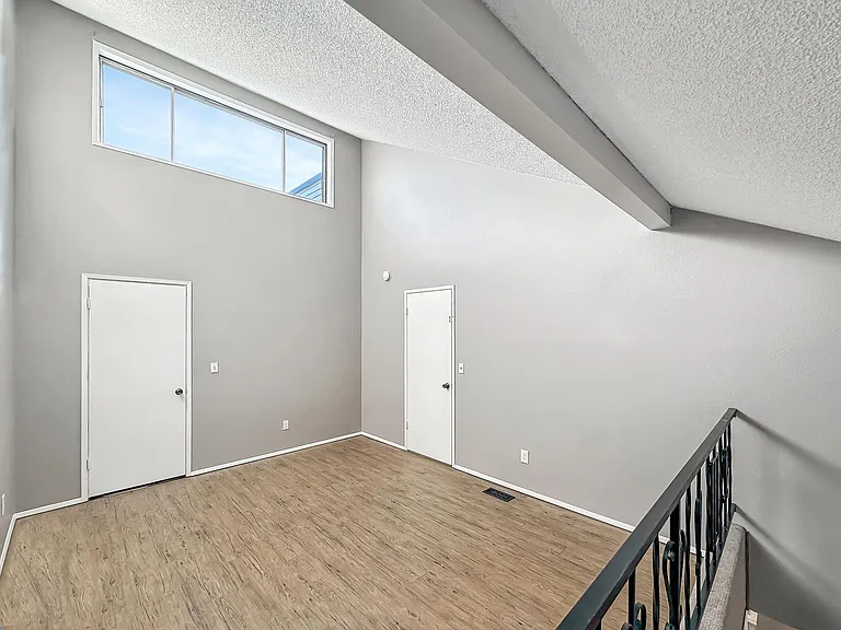 405 NE 85th St — Photo 43
