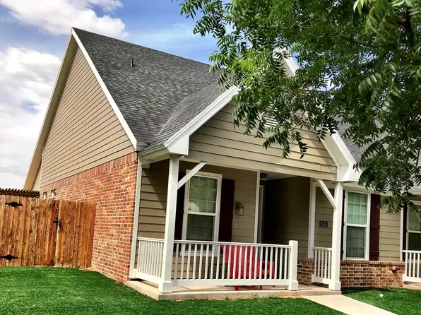 2114 10th St, Lubbock, TX 79401