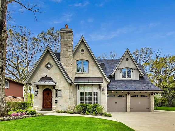 3rd image of 2720 Marl Oak Dr