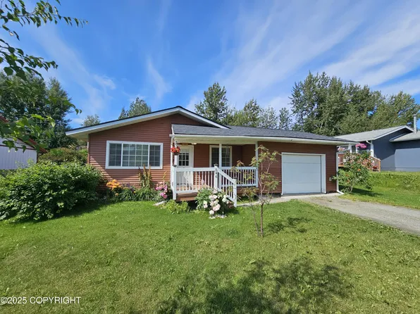 546 N Bailey St, Palmer, AK 99645