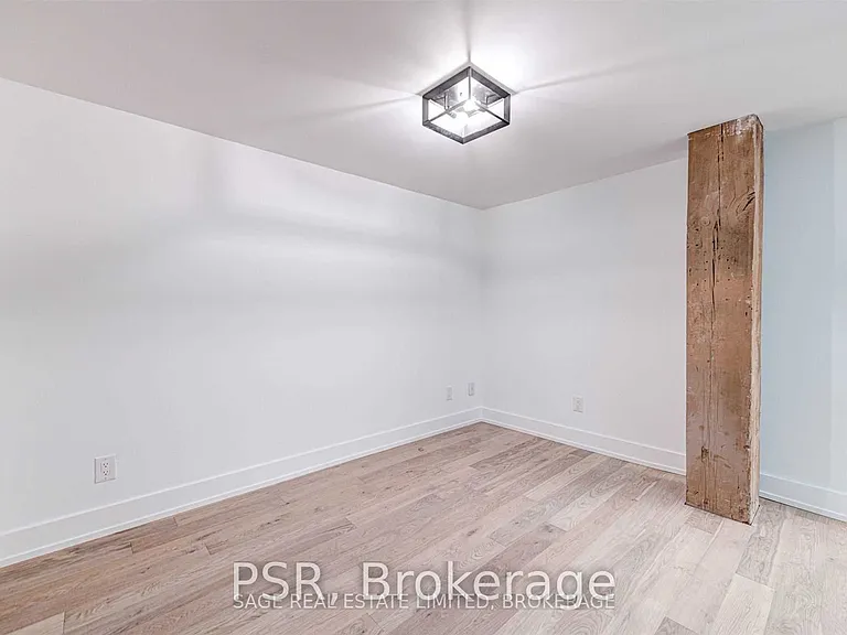 955 Queen St W #117 — Photo 18