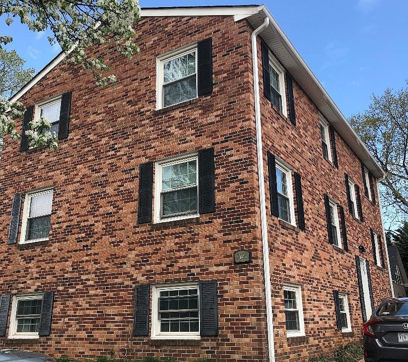 1st image of 3103 9th St N APT A