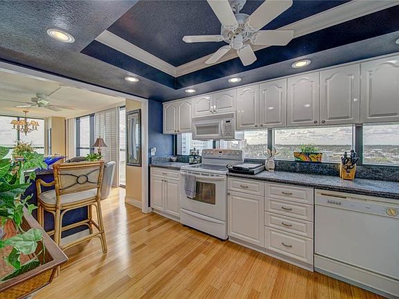 3rd image of 10410 S Ocean Dr APT 509