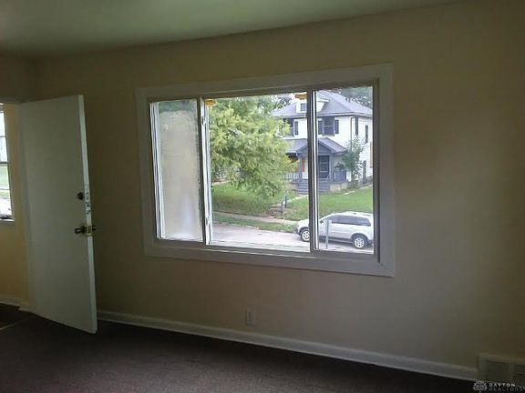5th image of 100 Santa Clara Ave