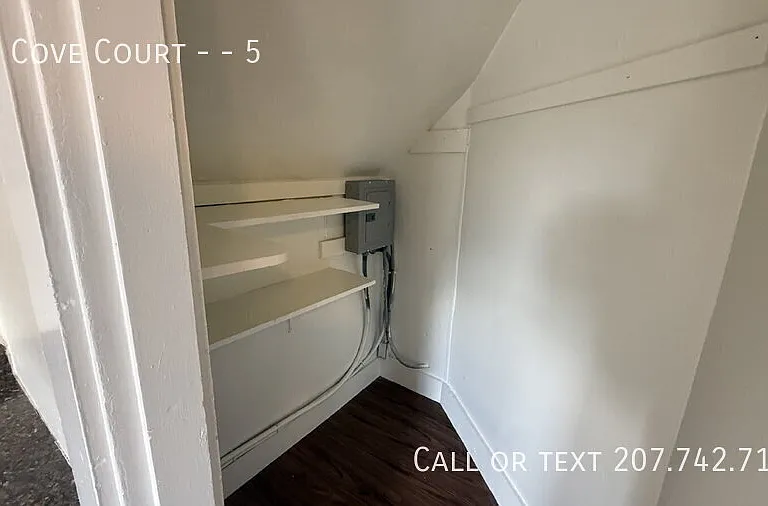 10 Cove Ct #5 — Photo 5