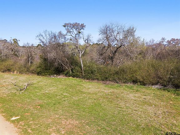 4th image of County Road 3504