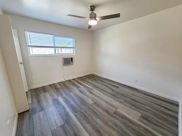 206 N Myers St #C — Photo 21