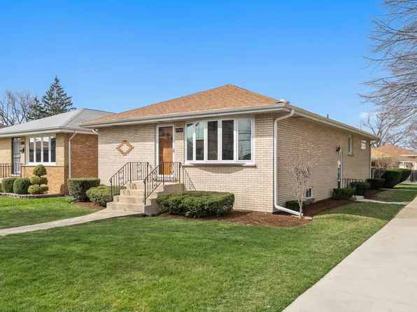 3780 Ruby St, Schiller Park, IL 60176