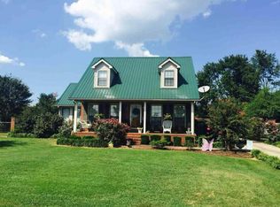 15599 Quinn Rd, Athens, AL 35611