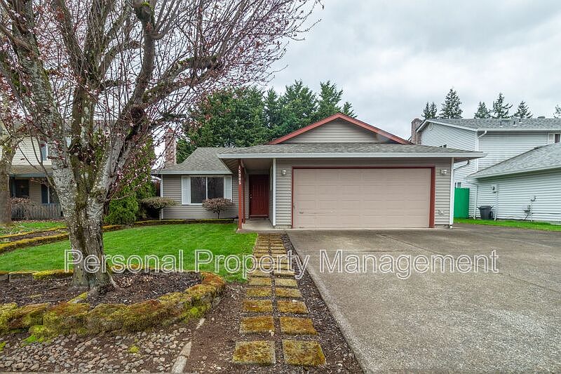 1st image of 15905 NE 76th St