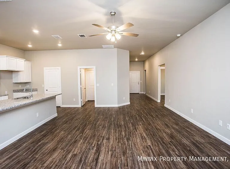 2150 Kirksey Ave — Photo 31