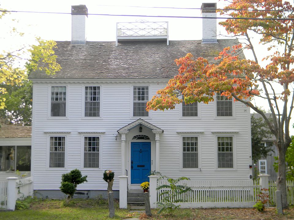 77 Waterside Lane