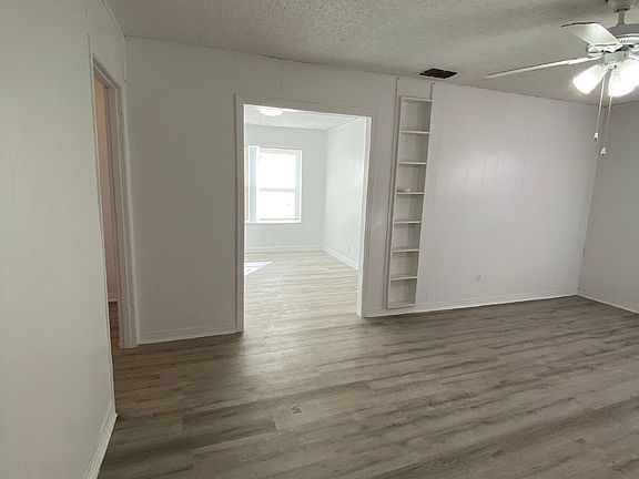 2nd image of 3303 35th St