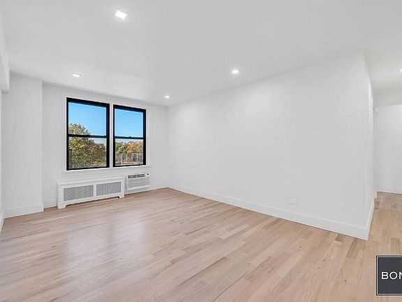 2nd image of 3520 Leverich St APT B526