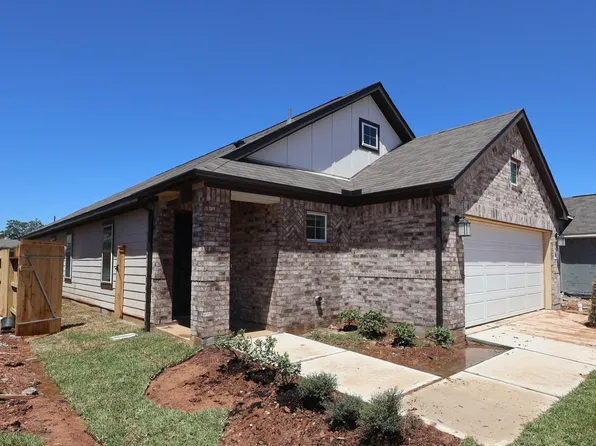 5950 Texas Sun Dr, Fulshear, TX 77441