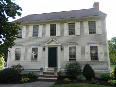 37 Oakland St, Amesbury, MA, 01913