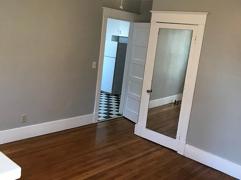 22 S Main Ave #1 — Photo 3