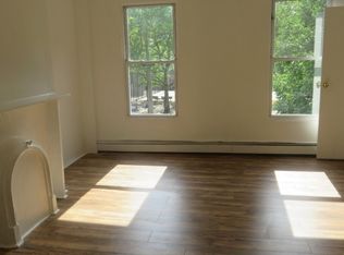225 Franklin Ave, Brooklyn, NY 11205