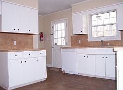 3rd image of 36 Woodcrest Ave