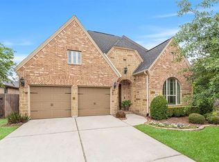 8323 Floating Heart Ct, Conroe, TX 77385