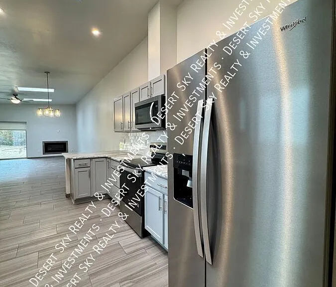 3043 Hillrise Dr — Photo 11
