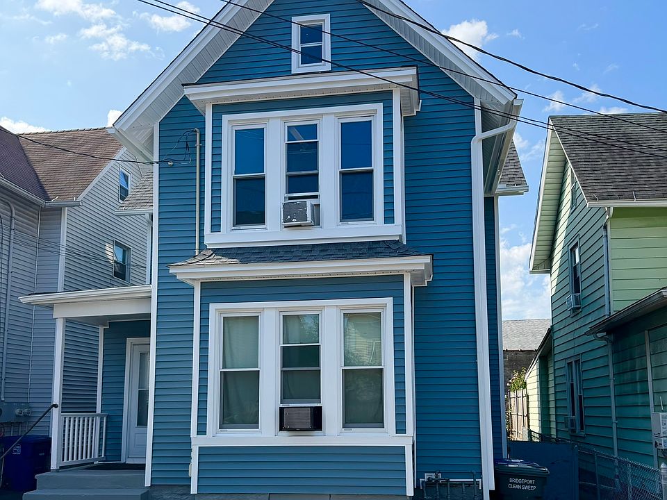 1st image of 4 Armstrong Place