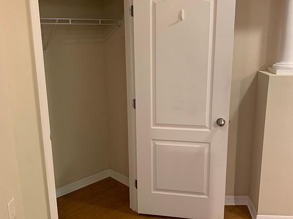 5th image of 1600 Villa Capri Cir APT 203