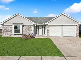 3448 Louise St, Harvey, LA 70058
