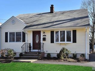 630 Delaware Ave, Ridgewood, NJ 07450