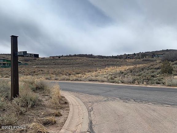 2nd image of 9037 N Uinta Dr #27