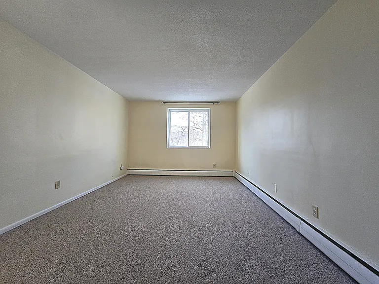 50 Green St #303 — Photo 7