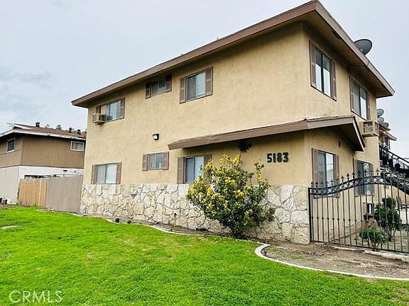 2nd image of 5173 Canoga St Unit 1