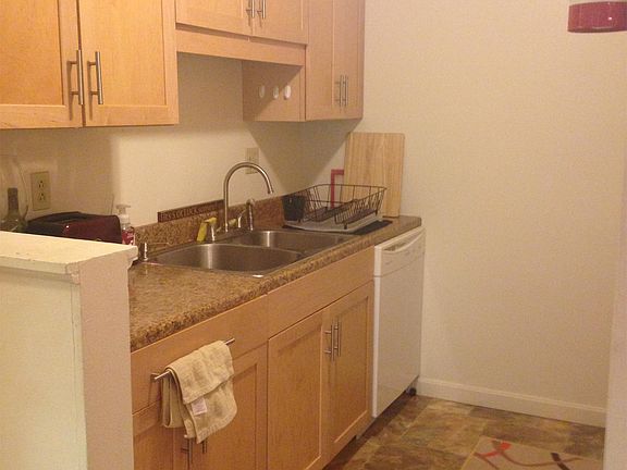 2nd image of 37 S Williams St APT 122