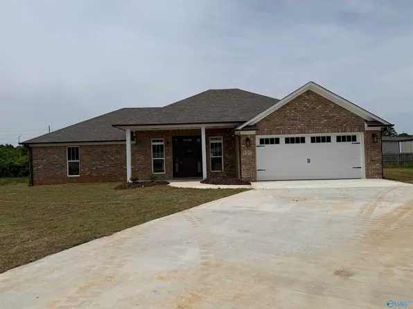 101 James Bowie Dr, Athens, AL 35611
