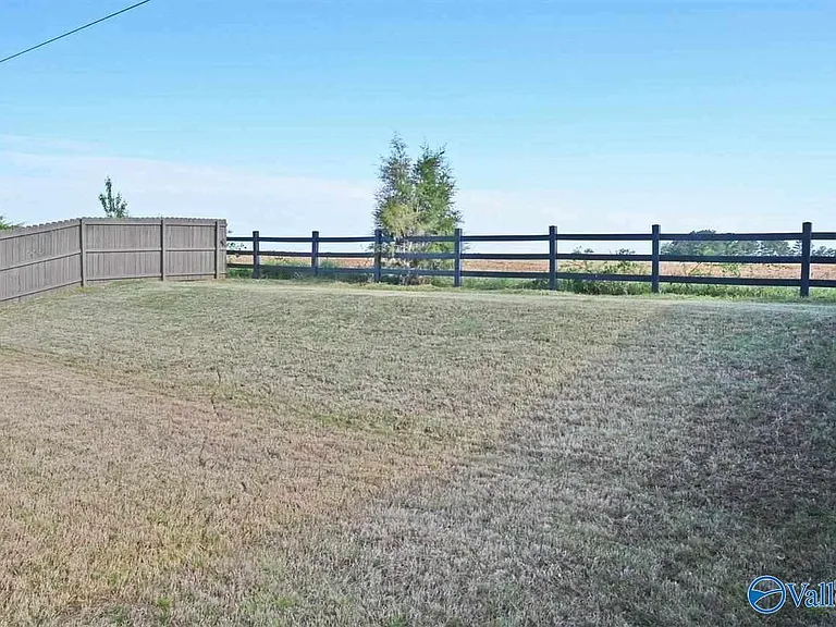 206 Fields Pond Dr — Photo 8
