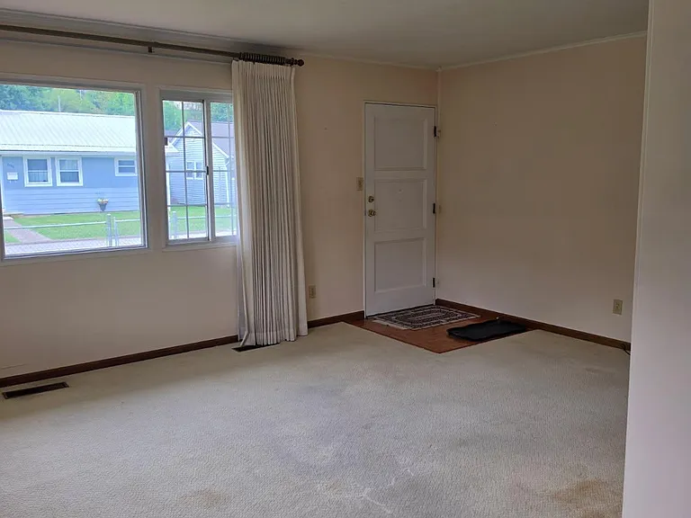 2910 Fitzwater Dr — Photo 10