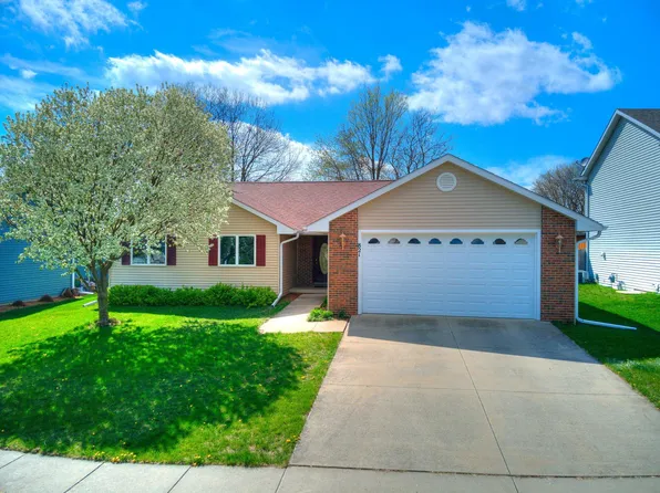 821 Tennyson Ave, Ames, IA 50014