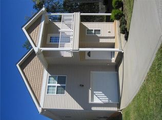 141 High Bluff Cir #136, Mooresville, NC 28115