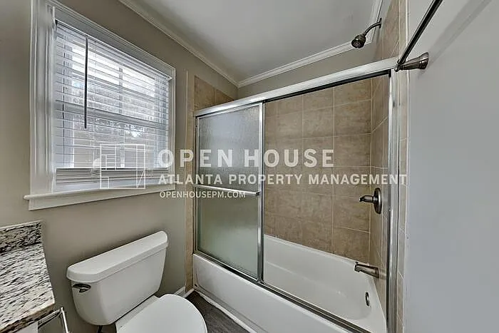 1746 Charrington Way — Photo 17