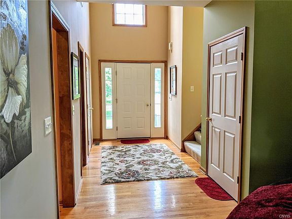 5th image of 11508 Misty Meadow Dr