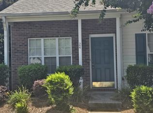 24 Tannenbaum Cir, Greensboro, NC 27410