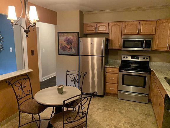 2nd image of 3939 Saratoga Ave APT E102